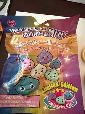 Zorbitz Mystery Mini Dumplings Squishy Fidget Toy 4-Pack